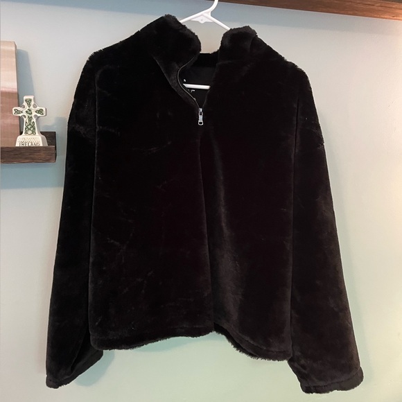 a new day Black Jacket cropped - Picture 1 of 5